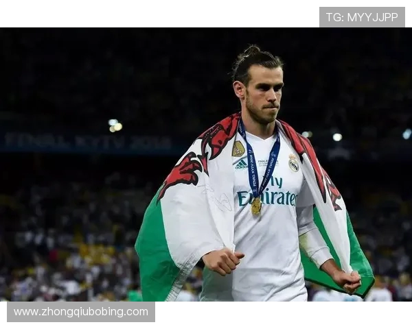 拜仁关注雅克松：信息收集≠签约意图，转会传闻需理性看待