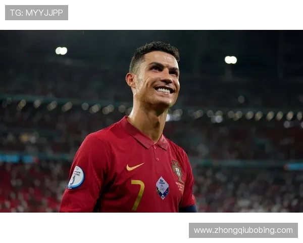 阿莱格里点破核心症结：无球阶段的中场空当危机